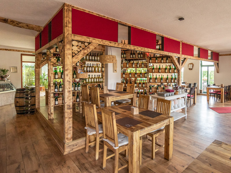 Förbättra rumsakustiken i en restaurang